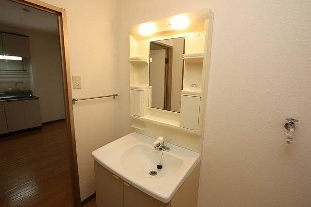 物件内観写真4　(別部屋)