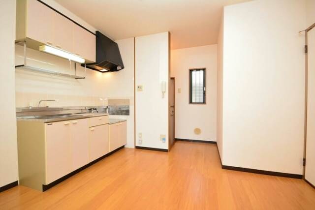 物件内観写真5　(別部屋)