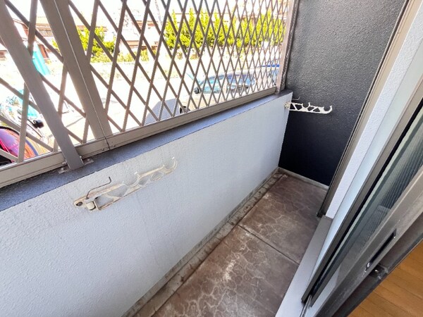 バルコニー(別号室イメージ)