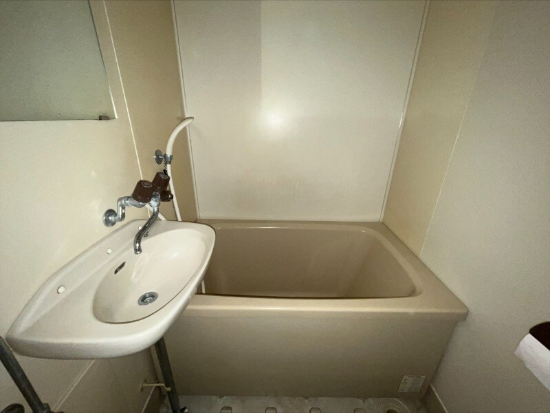 物件内観写真6　(別号室イメージ)