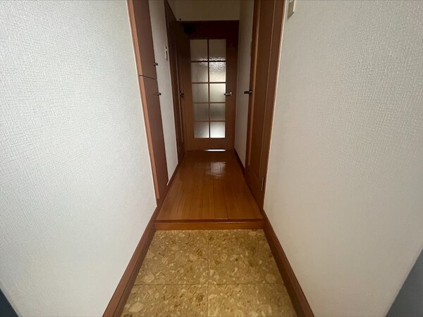 玄関(別号室イメージ)
