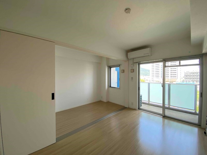 物件内観写真8　(同物件別部屋イメージ)