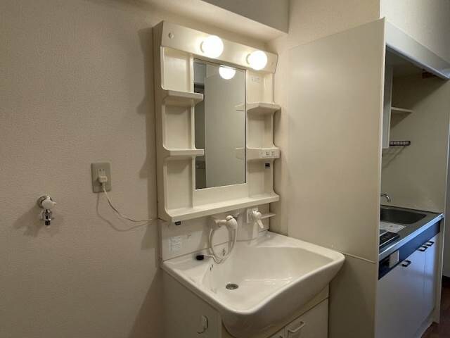 物件内観写真3　(※別号室イメージ)