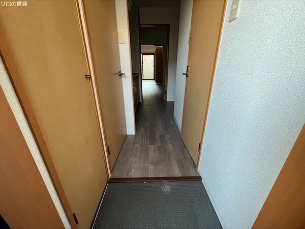 玄関(別号室イメージ)