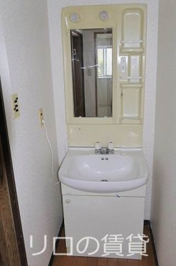 洗面所