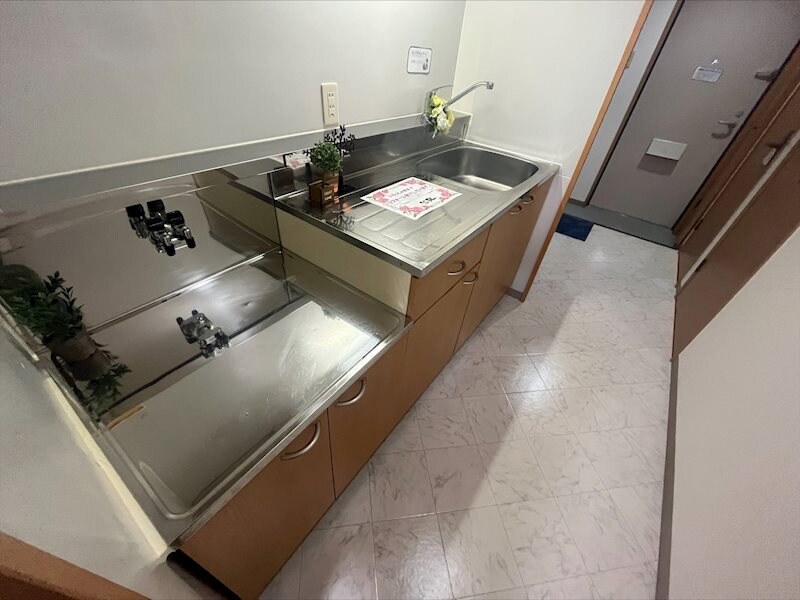 物件内観写真2　(別号室イメージ)