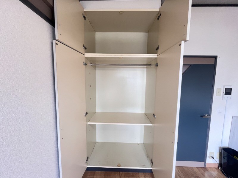 物件内観写真8　(別号室)