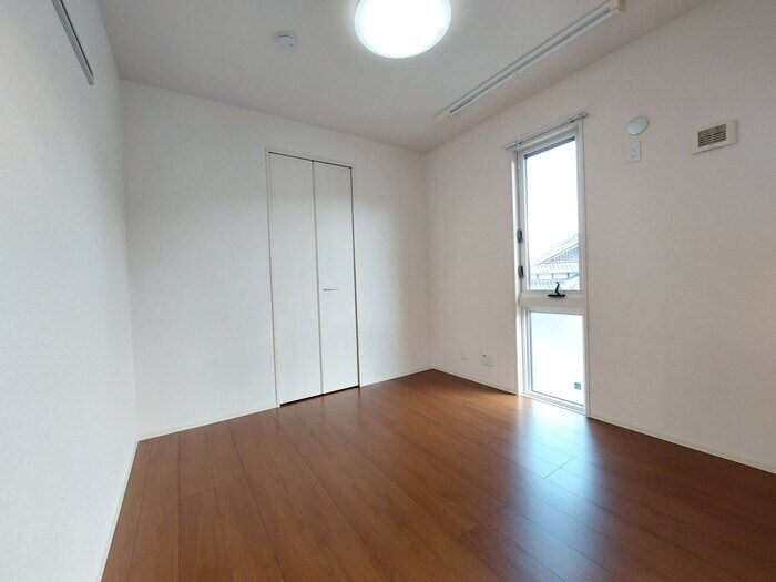 物件内観写真6　(同物件別部屋イメージ)