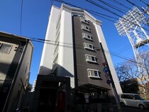 北九州モノレール小倉線 片野駅 7階建 築34年の外観写真