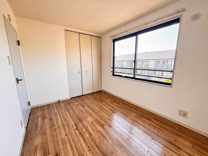 物件内観写真5　(同物件別部屋イメージ)