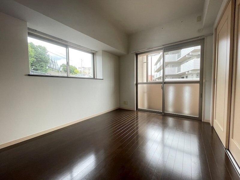 物件内観写真5　(同物件別部屋イメージ)