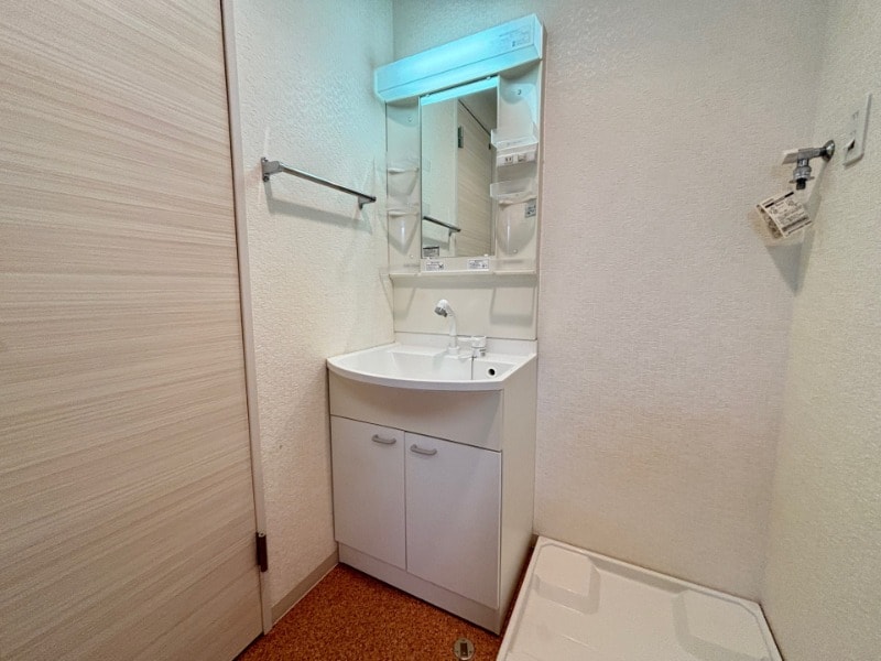 物件内観写真3　(別号室イメージ)