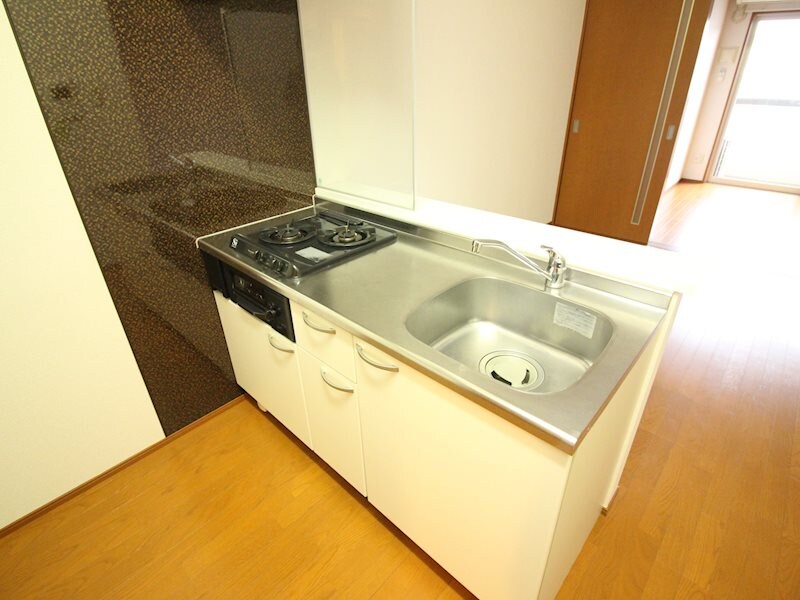 物件内観写真2　(別号室)