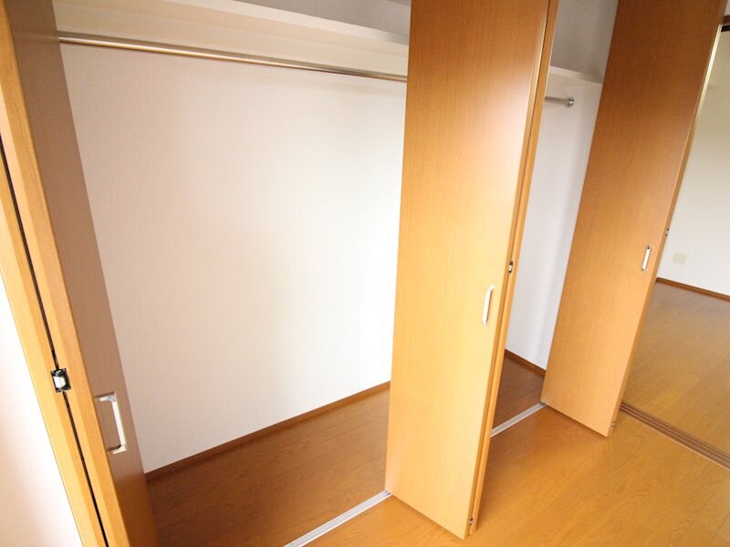 物件内観写真11　(別号室)