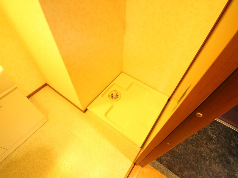 物件内観写真12　(別号室)