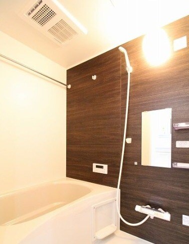 物件内観写真6　(同型別物件イメージ)