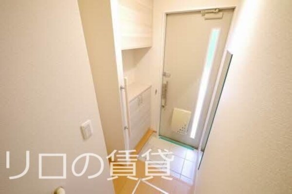 玄関(別号室イメージ)