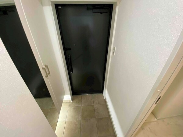 玄関(別号室イメージ)