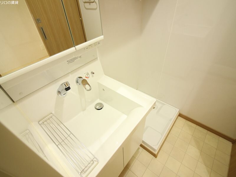 物件内観写真3　(別号室イメージ)