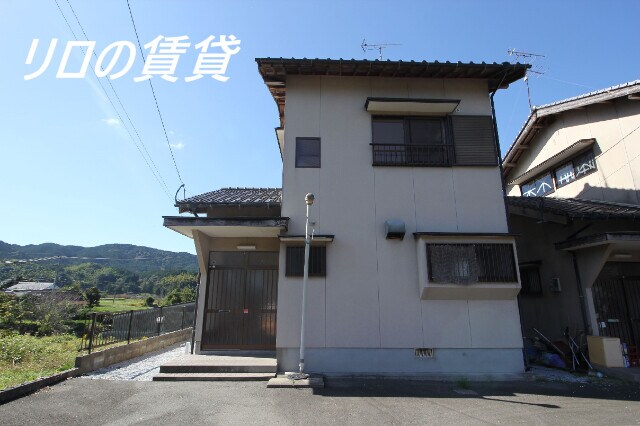 物件外観写真1　(外観)