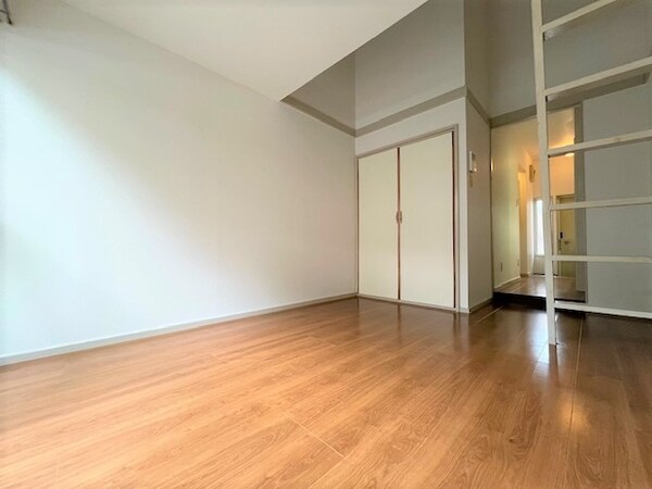 居室・リビング(別部屋イメージ)