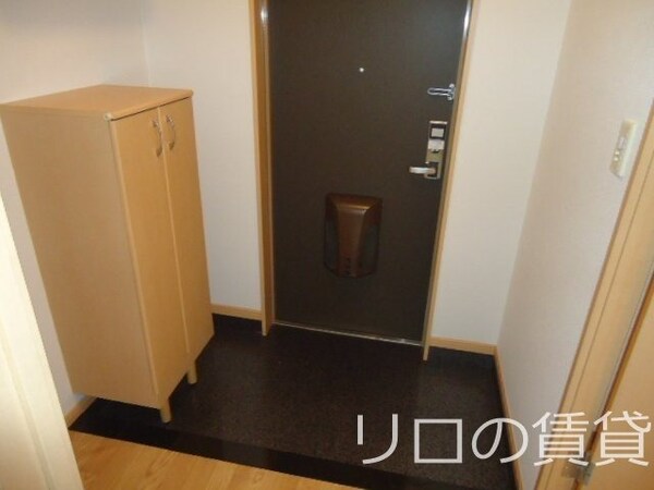 玄関(別号室イメージ)