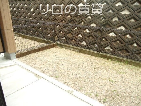 バルコニー(別号室イメージ)