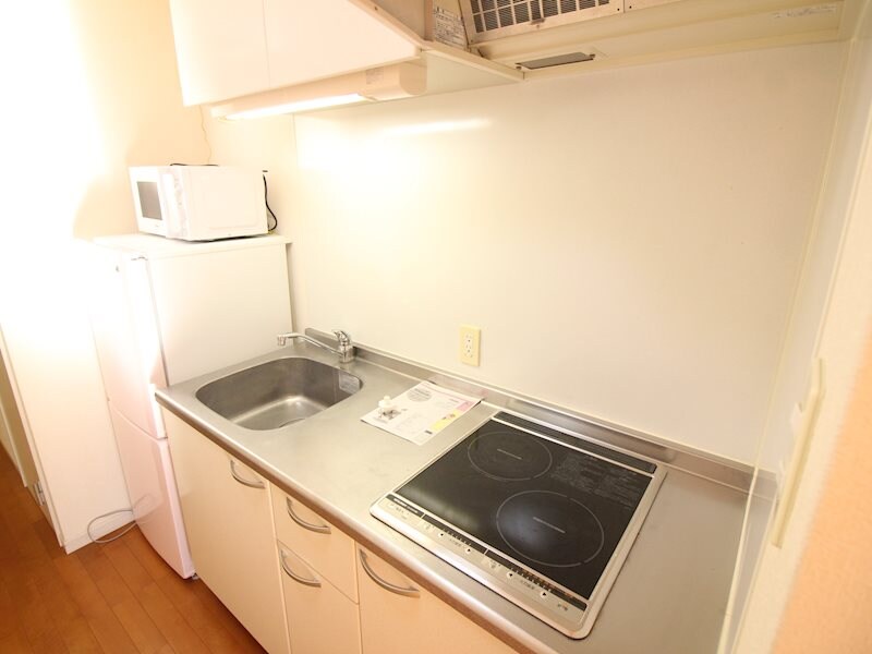 物件内観写真2　(別号室イメージ)