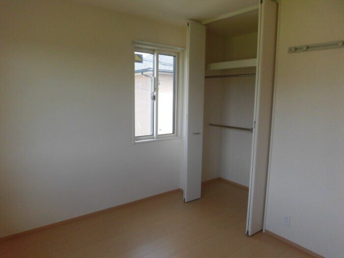 物件内観写真8　(同物件別部屋イメージ)