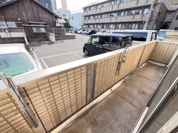バルコニー