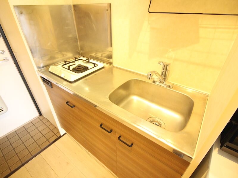 物件内観写真2　(別号室イメージ)