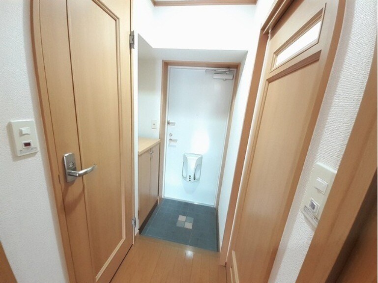 物件内観写真11　(別号室イメージ)