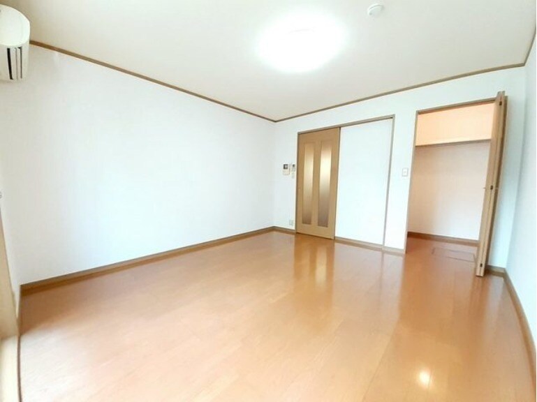 物件内観写真9　(別号室イメージ)