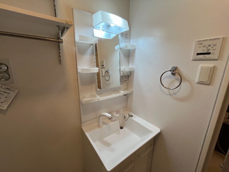 物件内観写真9　(同物件別部屋イメージ)