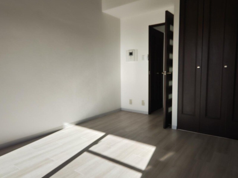 物件内観写真3　(別号室)