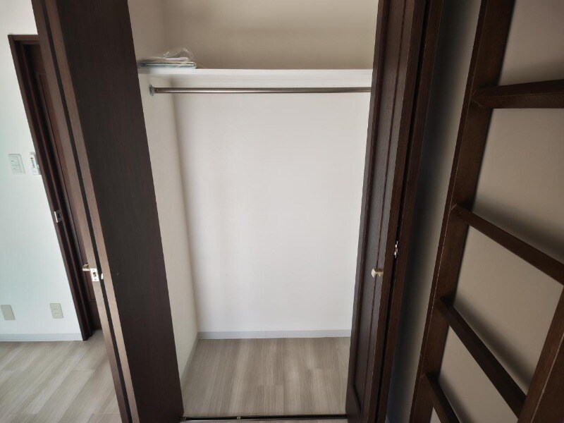 物件内観写真8　(別号室)