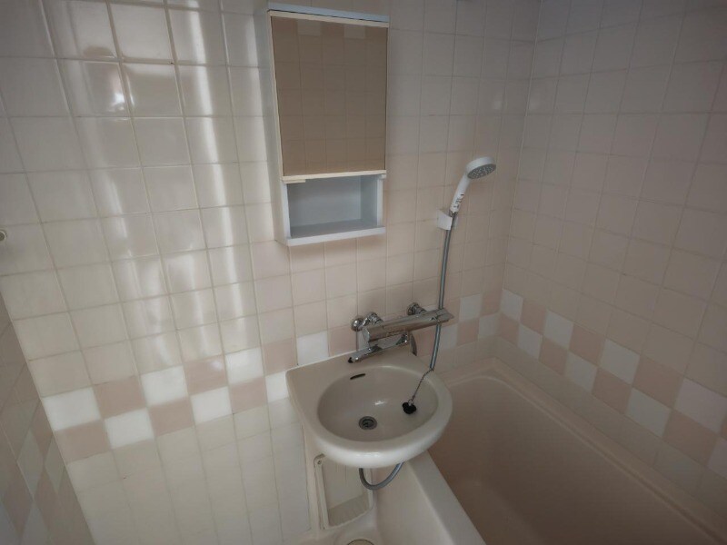 物件内観写真9　(別号室)