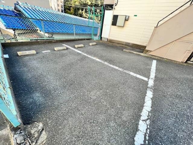 物件外観写真2　
