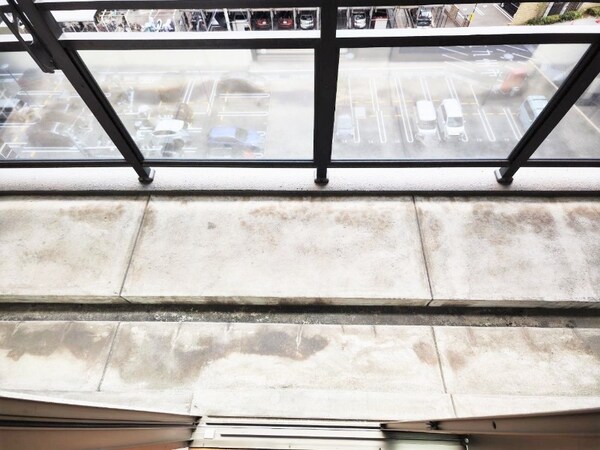 バルコニー(別号室イメージ)