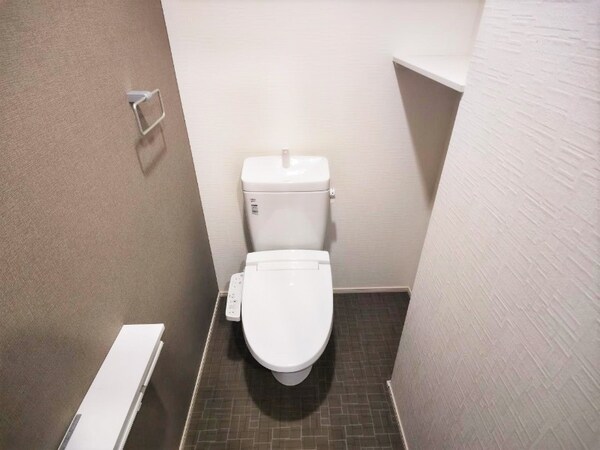 トイレ(別号室イメージ)