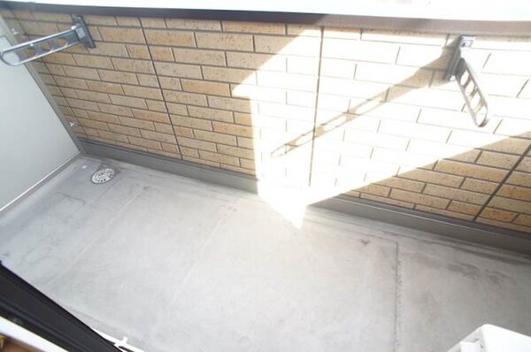 バルコニー(別号室イメージ)