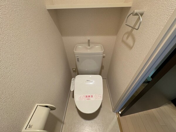トイレ(※他号室イメージ)