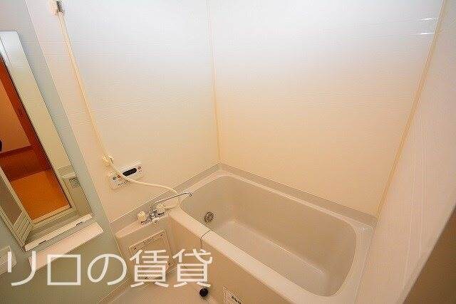 物件内観写真6　(同型タイプ)