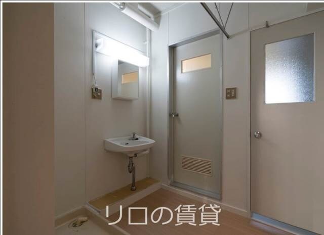 物件内観写真9　(別号室)