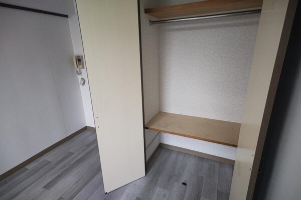 収納(別号室)