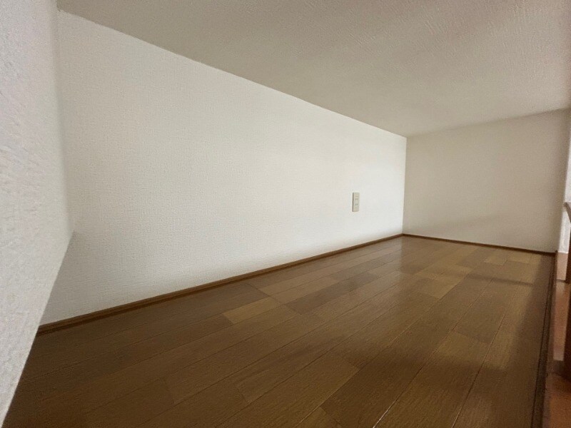 物件内観写真6　(写真は現状を優先します。)