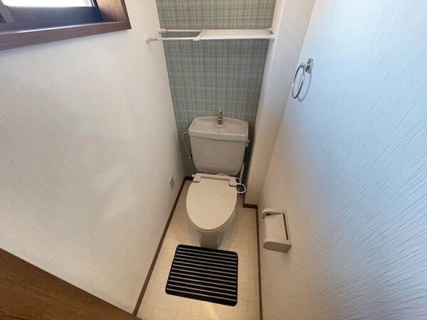 トイレ(同物件別部屋イメージ)
