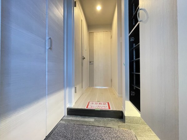 玄関(同物件別部屋イメージ)