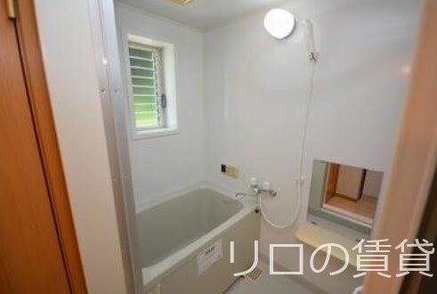 物件内観写真6　(同型タイプ)