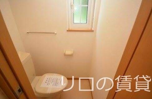 物件内観写真11　(同型タイプ)